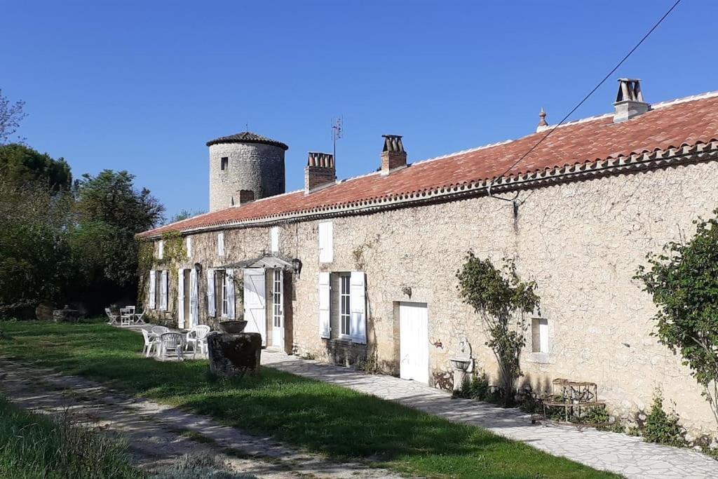 La Maison De Maitre Meunier Saint-Pierre-de-Bat Exterior foto